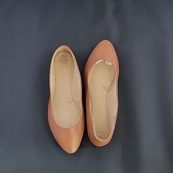 TIME AND TRU SLIP ON POINTED TOE WOMEN'S FLAT SHOES - Picture 5 of 12